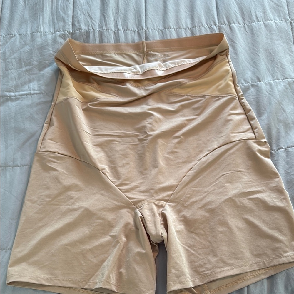 Cacique shape wear